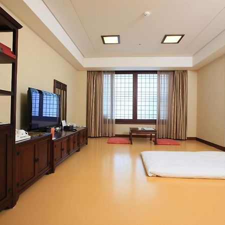 High1 Grand Hotel Main Tower Jeongseon Exterior foto
