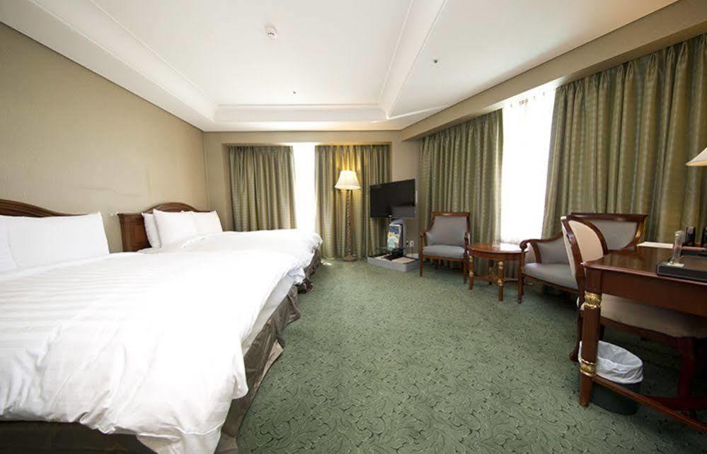 High1 Grand Hotel Main Tower Jeongseon Exterior foto